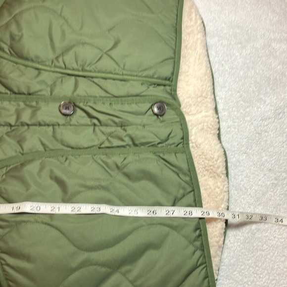 J Crew reversible puffer jacket with Primaloft - Picture 9 of 9